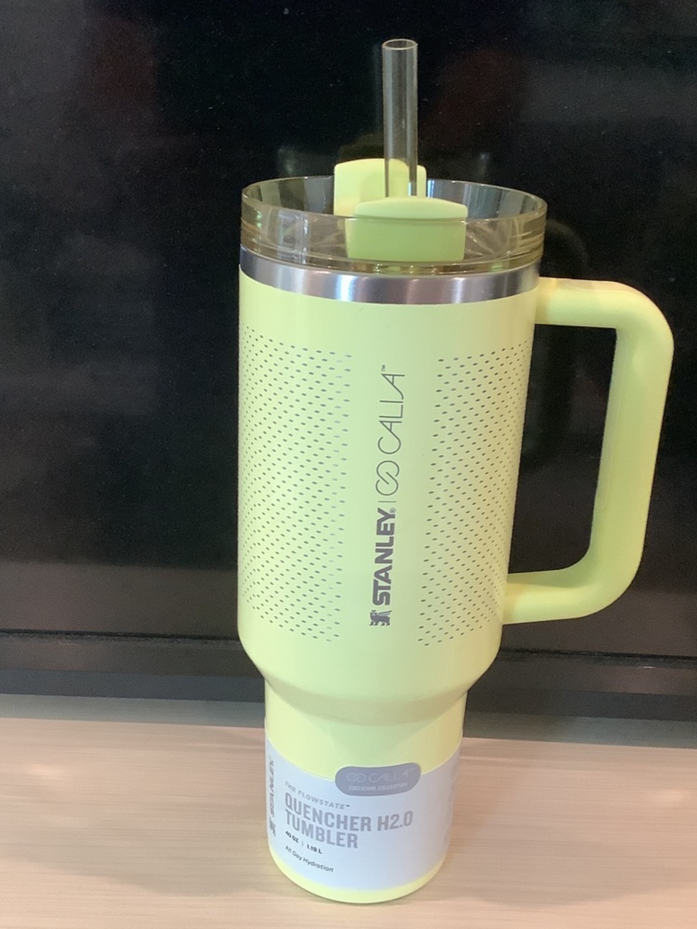 Stanley X Calia 40 Oz Lime Green Quencher H2O Tumbler with Handle, Brand New